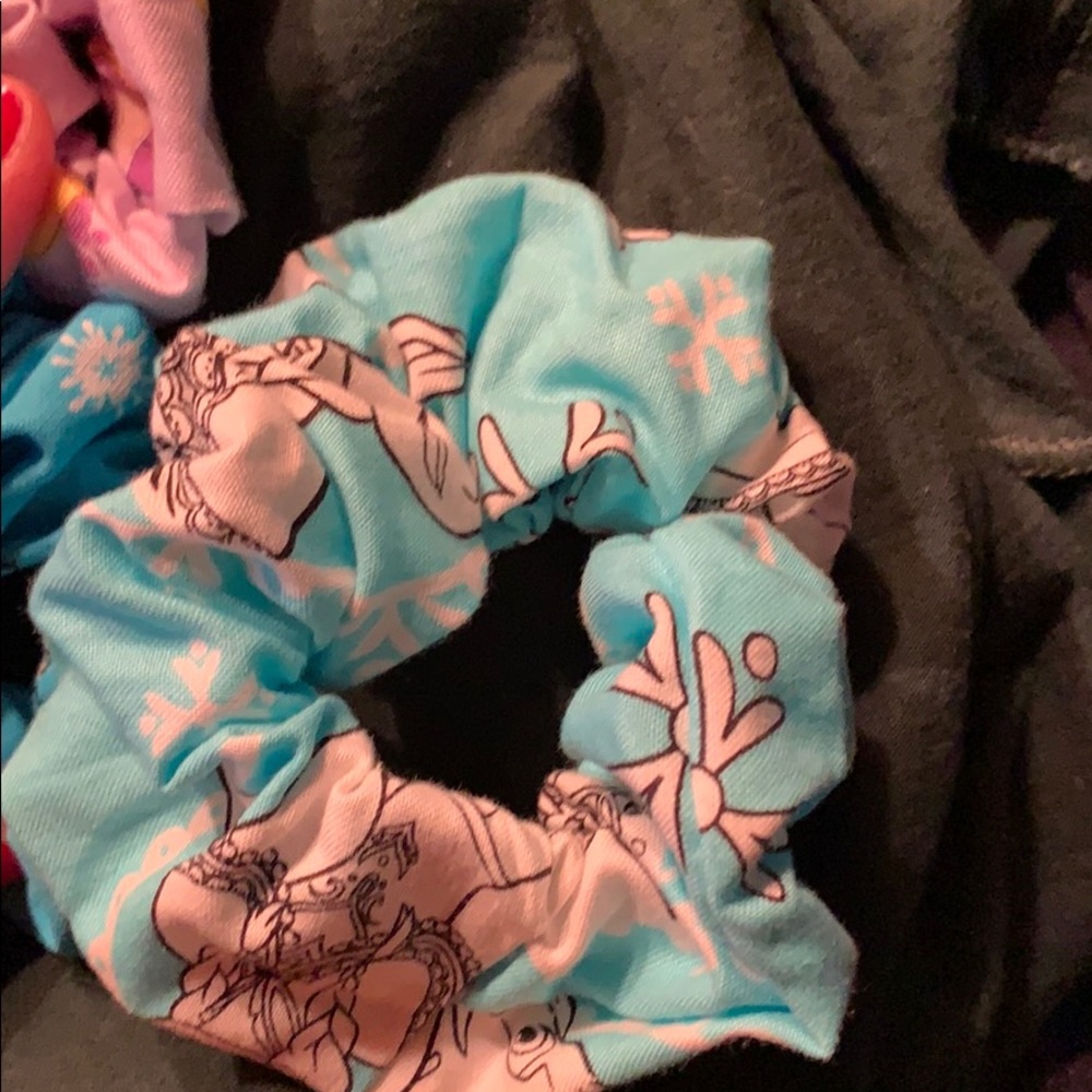 Princess scrunchie bundle. - Picture 2 of 8